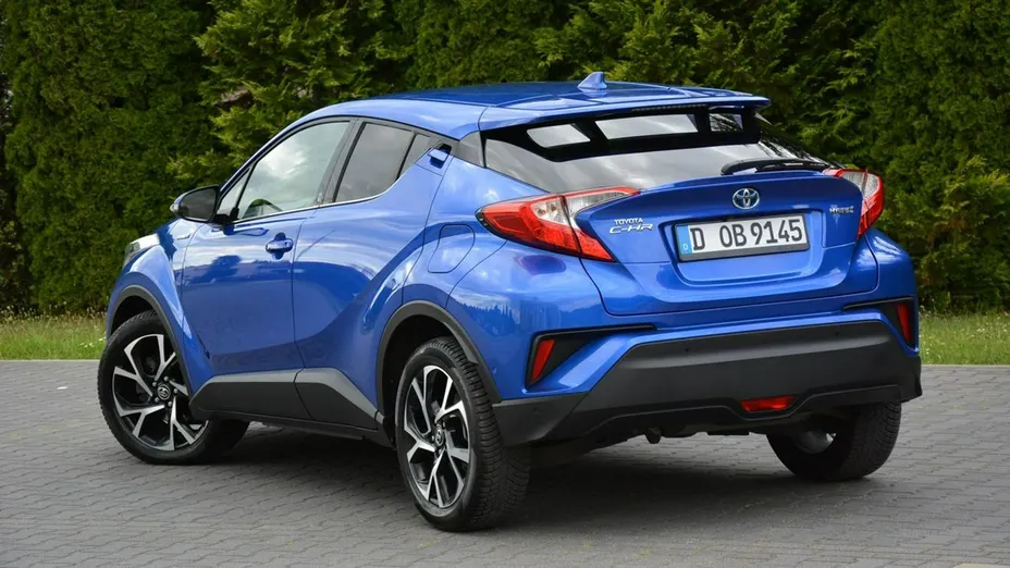 TOYOTA C-HR -
