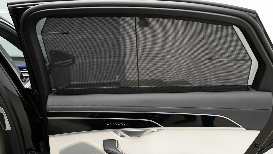 AUDI A8 -
