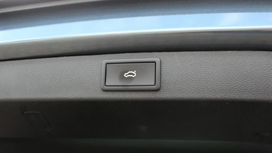 SKODA Karoq -