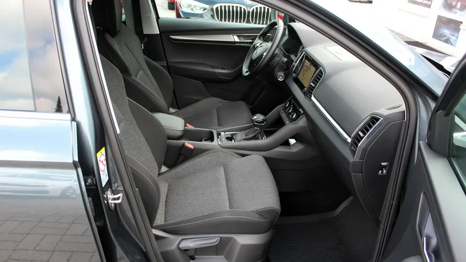 SKODA Karoq -