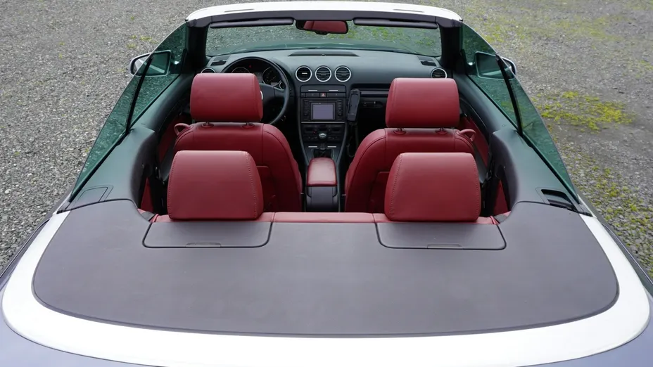 AUDI A4 -