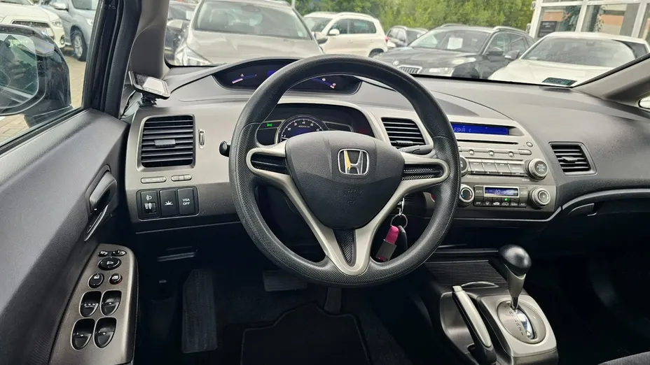 HONDA Civic -