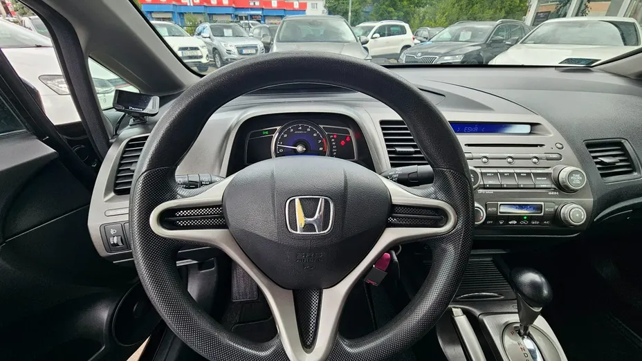 HONDA Civic -