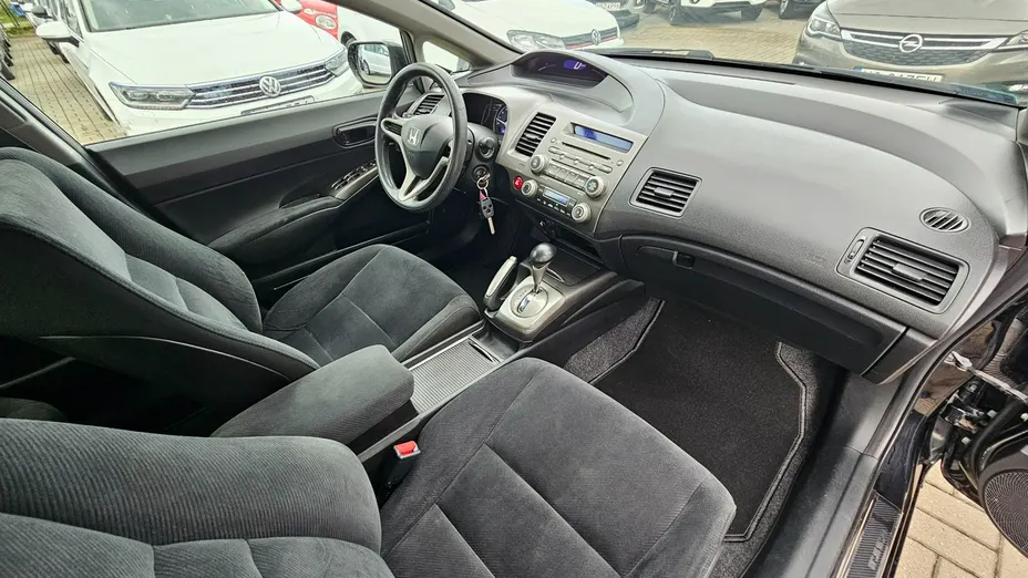 HONDA Civic -