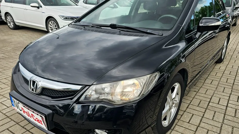 HONDA Civic -