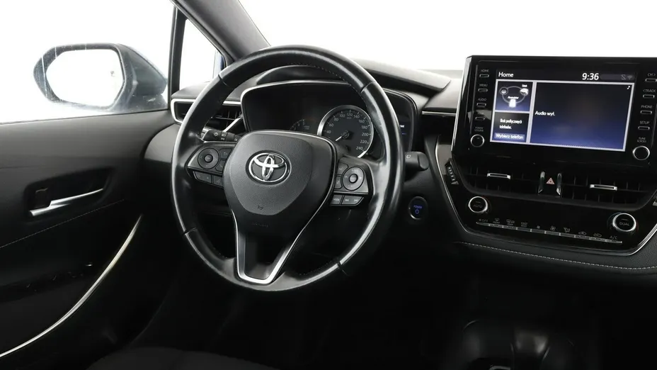 TOYOTA Corolla -