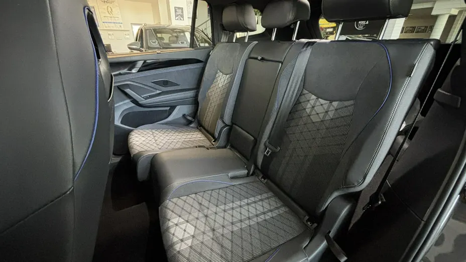 VOLKSWAGEN Tayron -