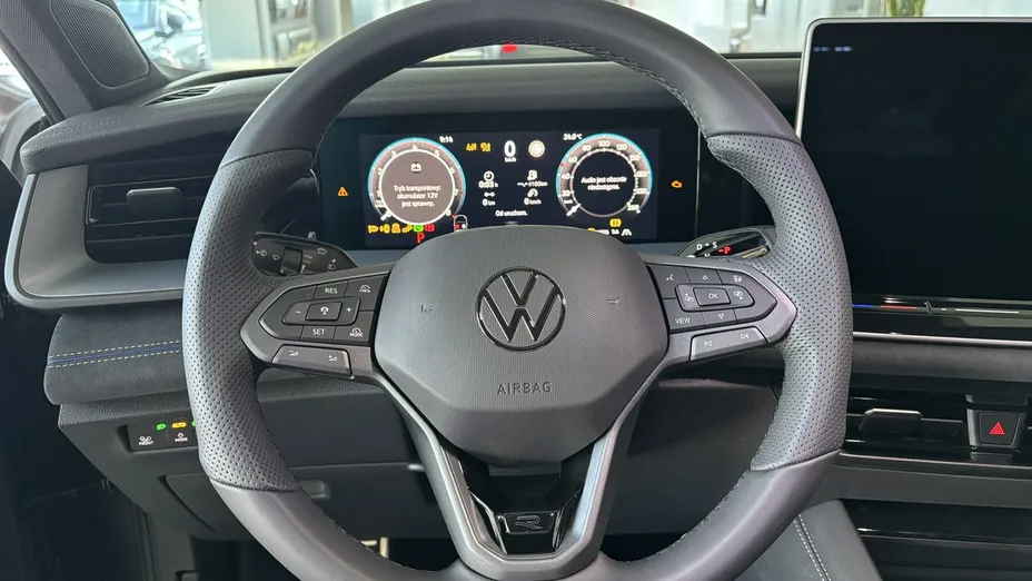 VOLKSWAGEN Tayron -
