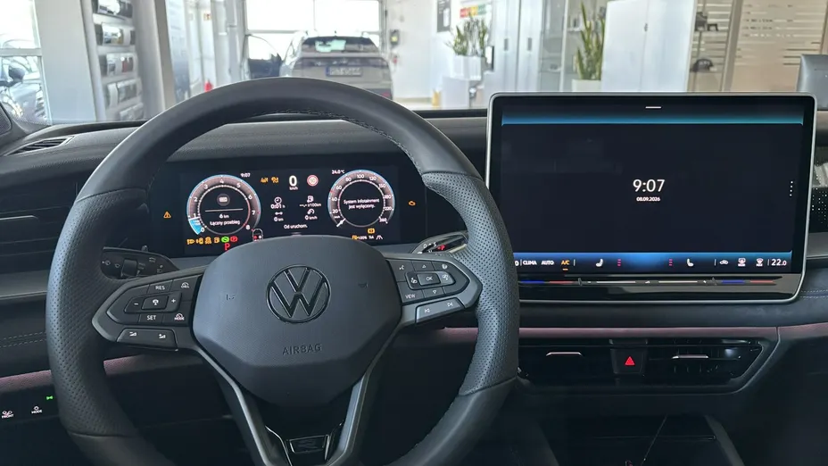 VOLKSWAGEN Tayron -