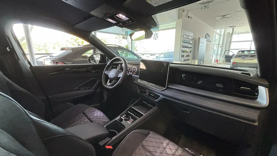 VOLKSWAGEN Tayron -