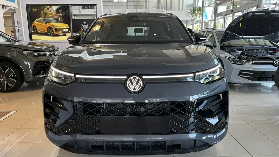 VOLKSWAGEN Tayron -