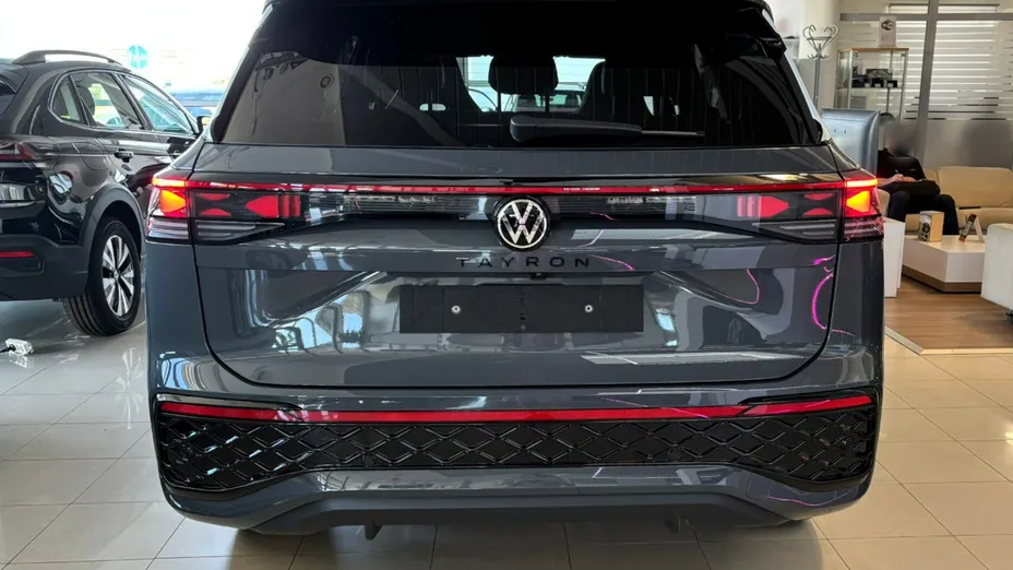 VOLKSWAGEN Tayron -