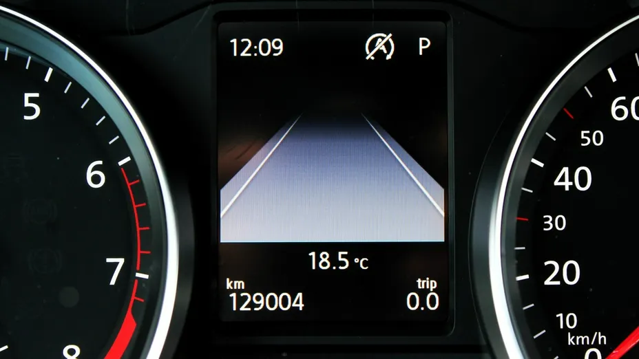 VOLKSWAGEN Passat -