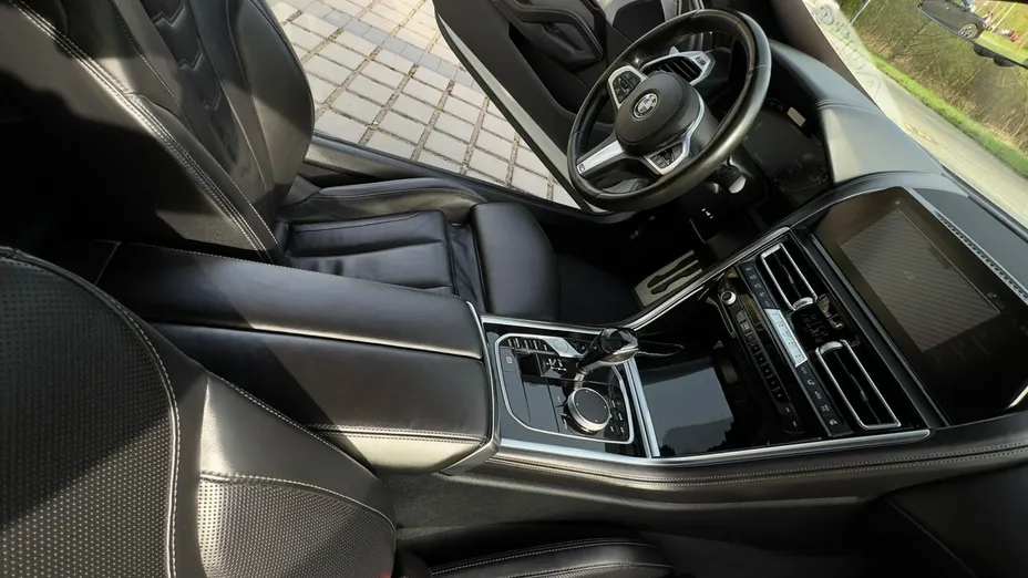 BMW Seria 8 -