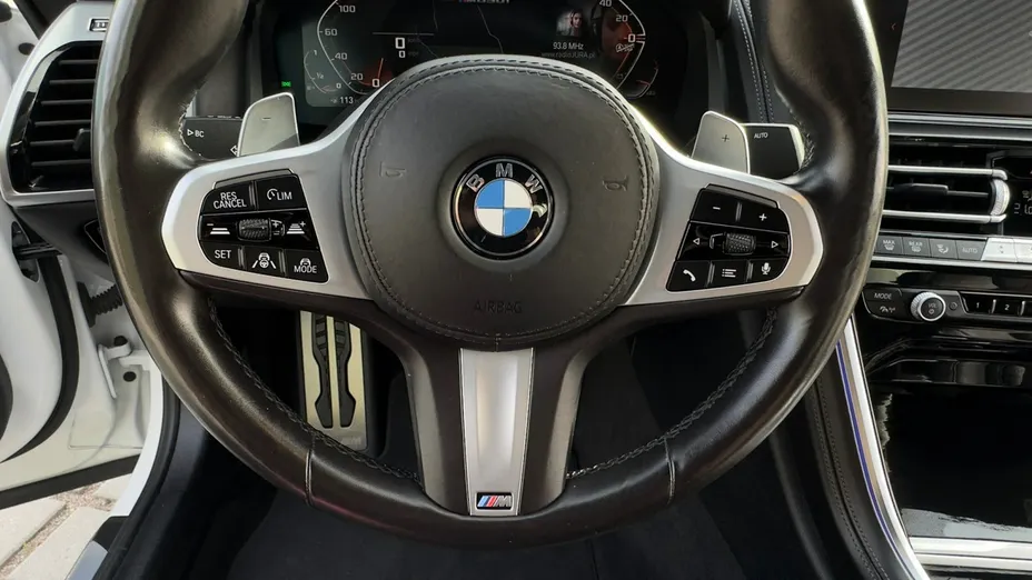 BMW Seria 8 -