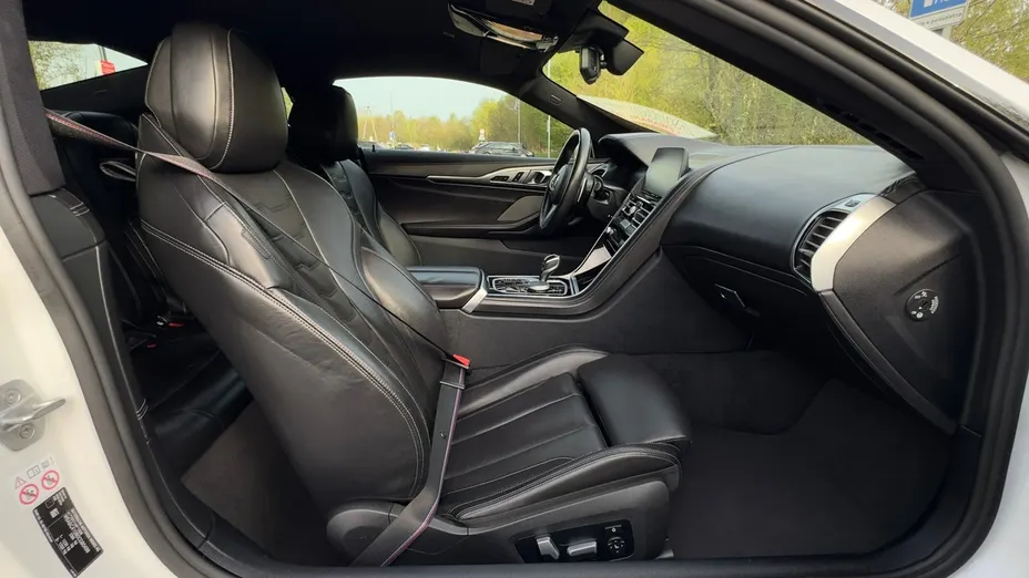 BMW Seria 8 -