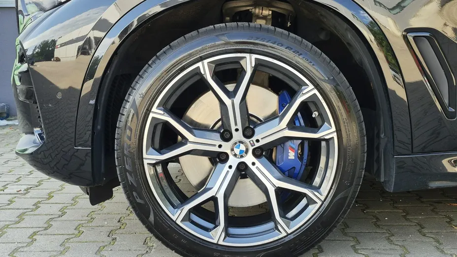 BMW X5 -