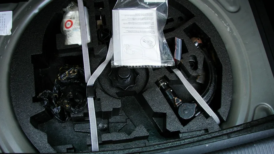 VOLKSWAGEN Golf Plus -