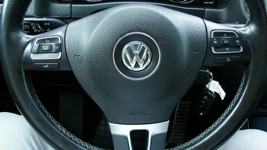 VOLKSWAGEN Golf Plus -
