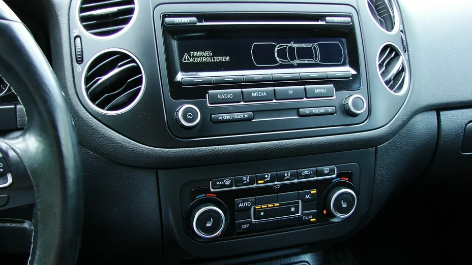 VOLKSWAGEN Golf Plus -