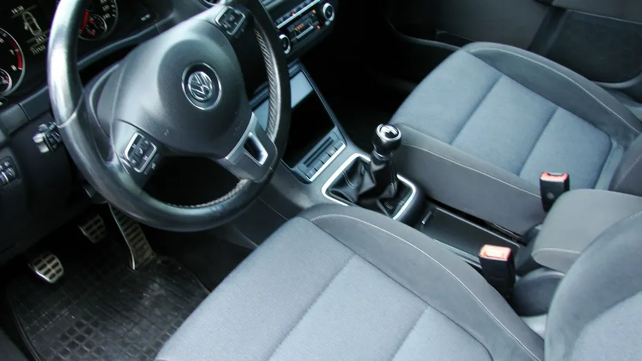 VOLKSWAGEN Golf Plus -