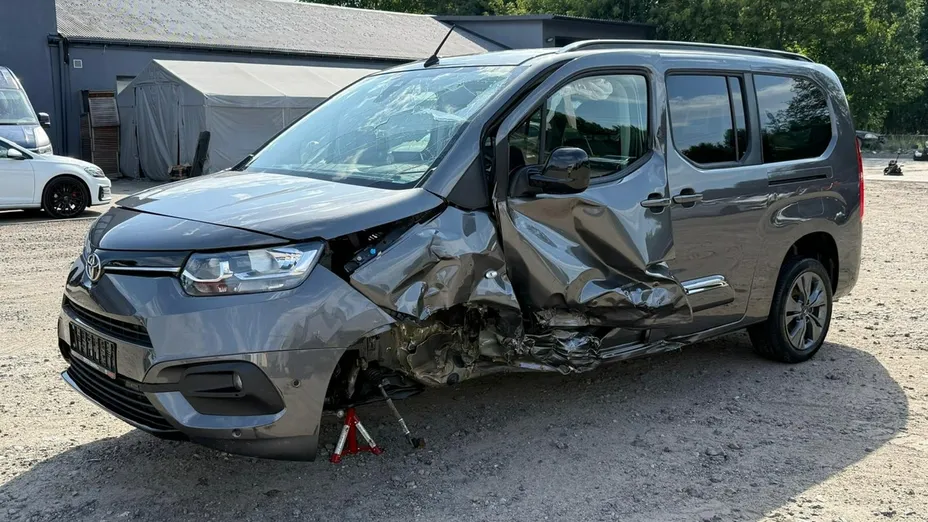 TOYOTA Proace City Verso -