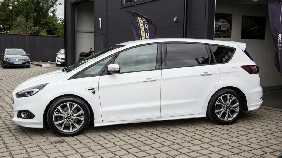 FORD S-MAX -
