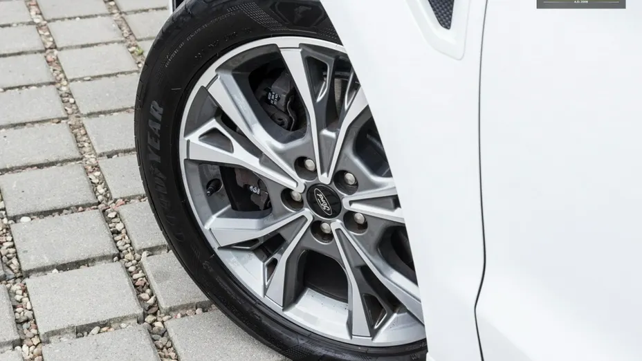 FORD S-MAX -