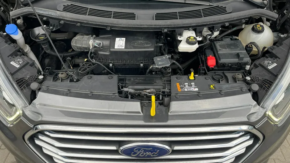 FORD Tourneo Custom -