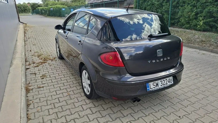 SEAT Toledo -