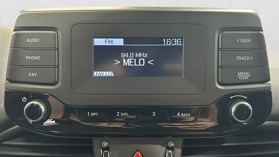 HYUNDAI i30 -