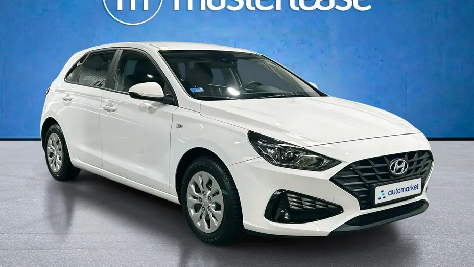 HYUNDAI i30 -