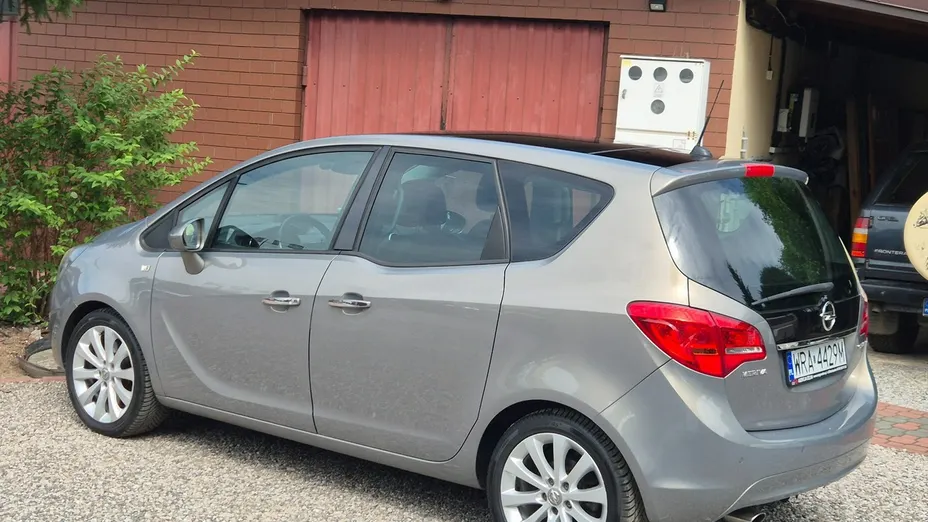 OPEL Meriva -