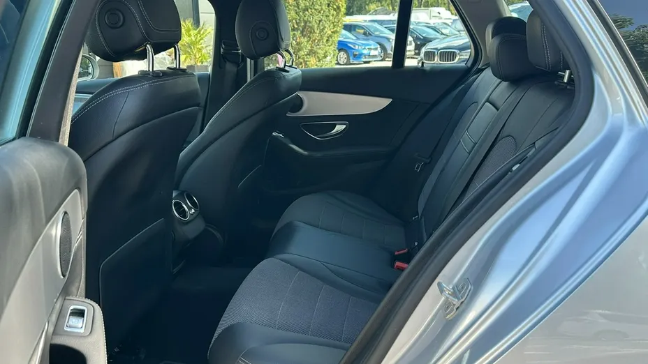 MERCEDES-BENZ C Klasa -