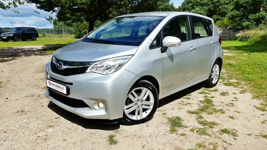TOYOTA Verso-S -