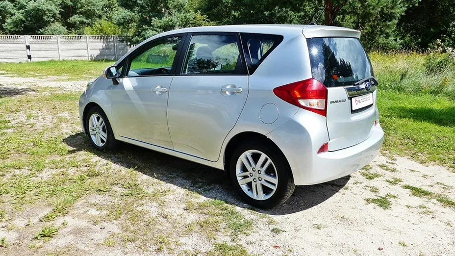 TOYOTA Verso-S -