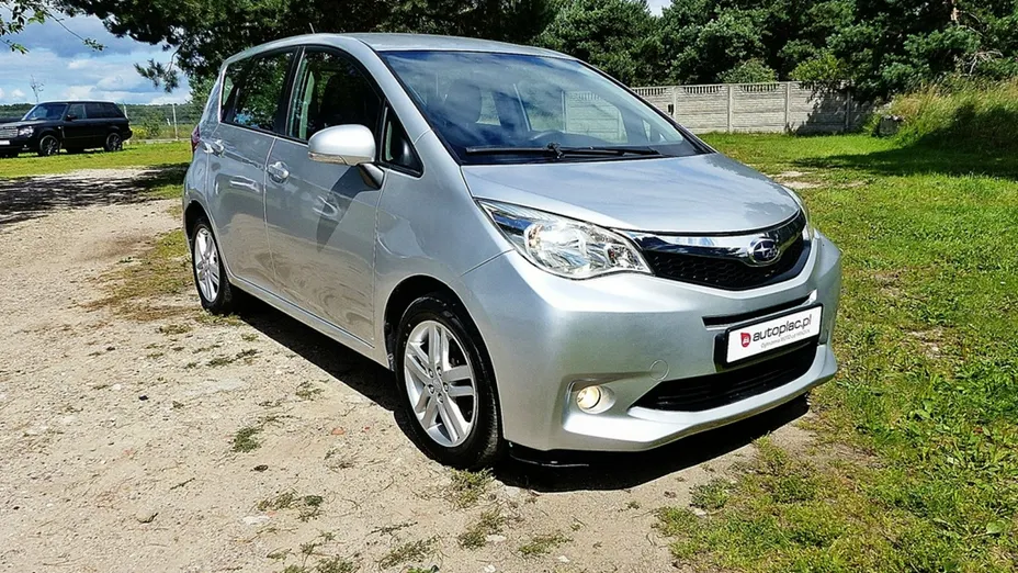 TOYOTA Verso-S -