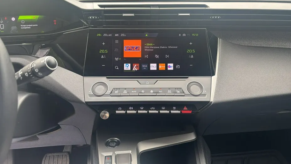PEUGEOT 308 -