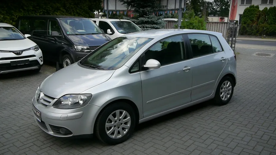 VOLKSWAGEN Golf Plus -