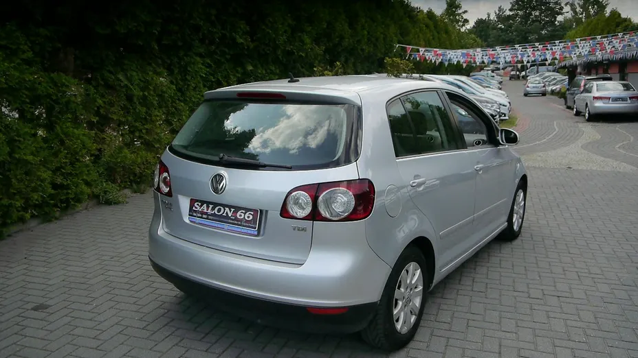 VOLKSWAGEN Golf Plus -