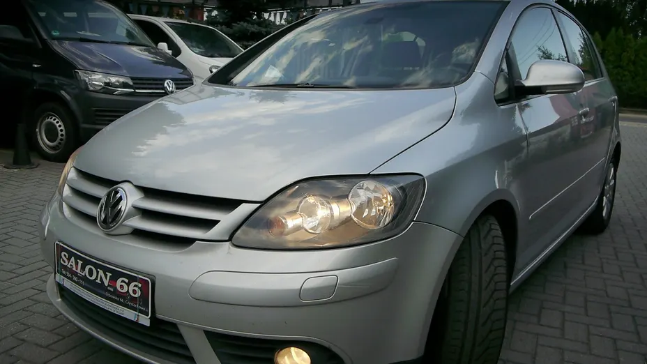 VOLKSWAGEN Golf Plus -