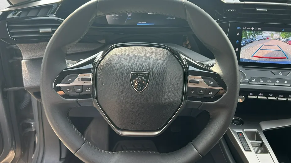 PEUGEOT 308 -
