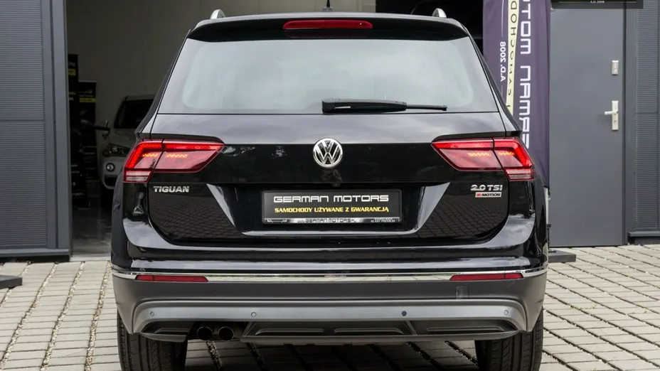 VOLKSWAGEN Tiguan -