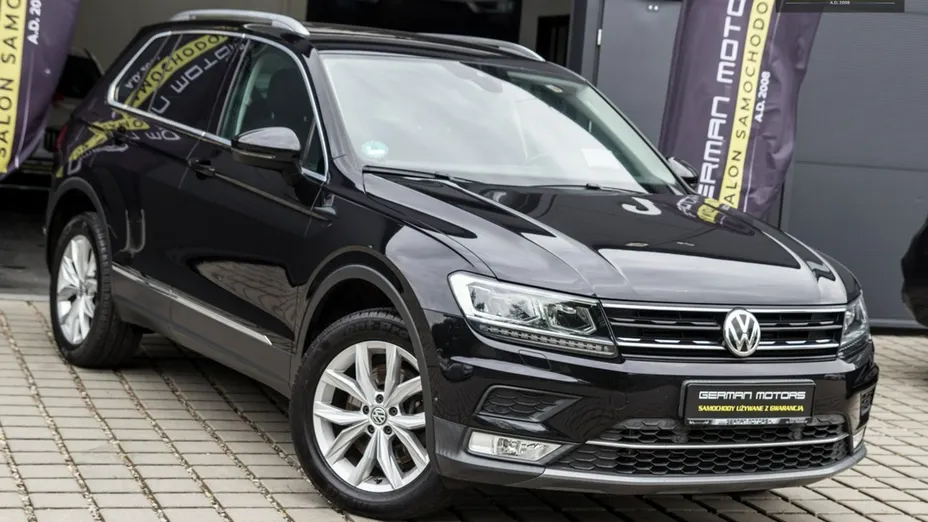 VOLKSWAGEN Tiguan -