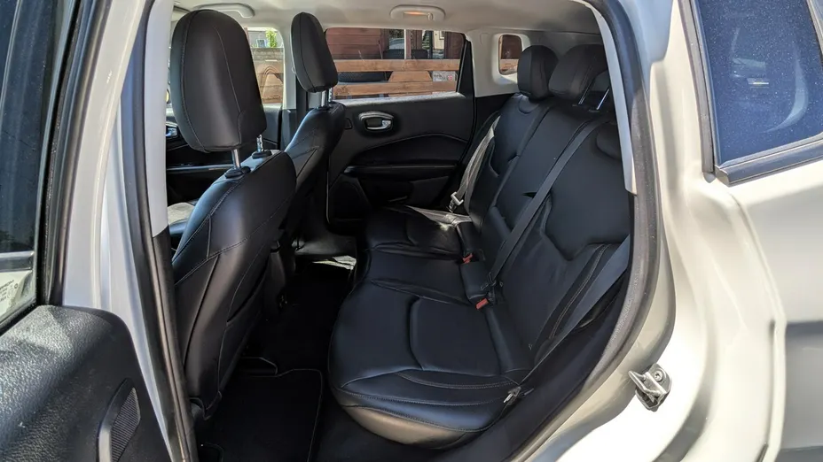 JEEP Compass -