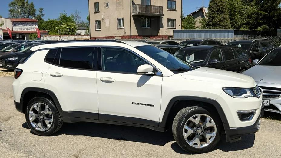 JEEP Compass -