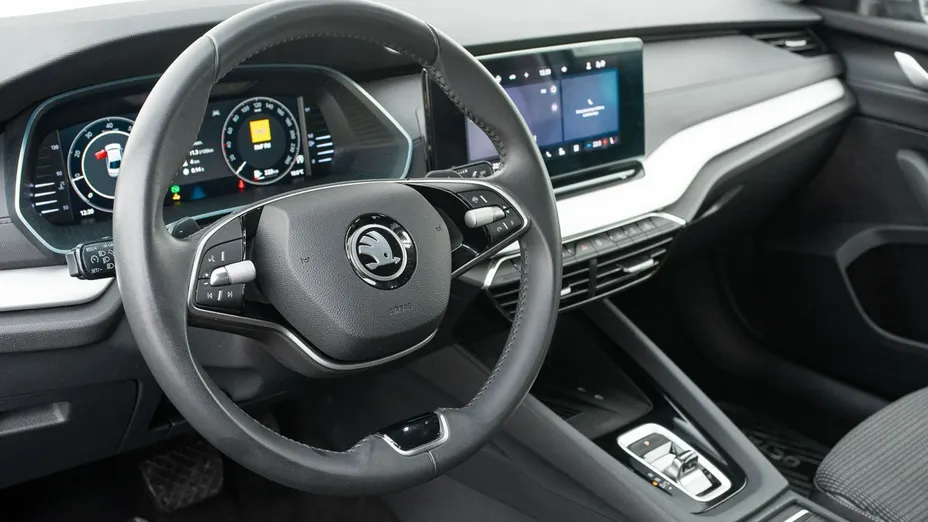 SKODA Octavia -