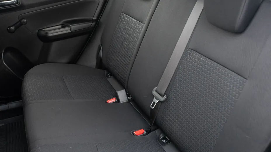 SUZUKI Swift -