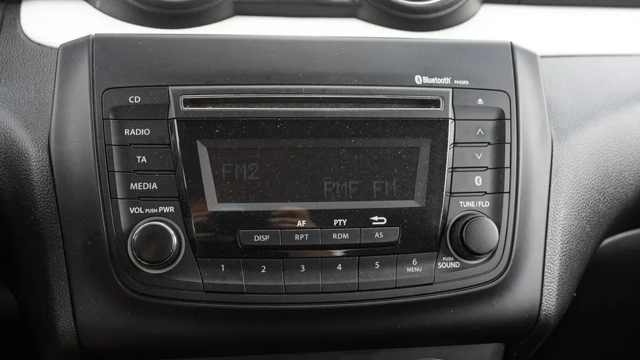 SUZUKI Swift -