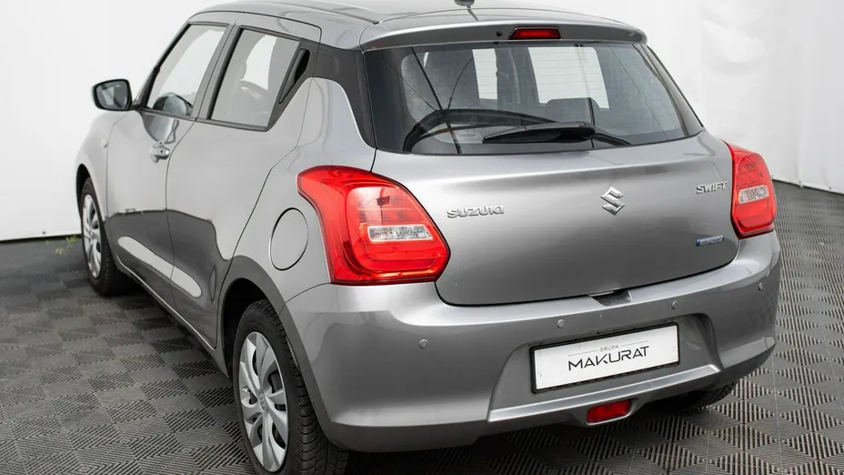 SUZUKI Swift -